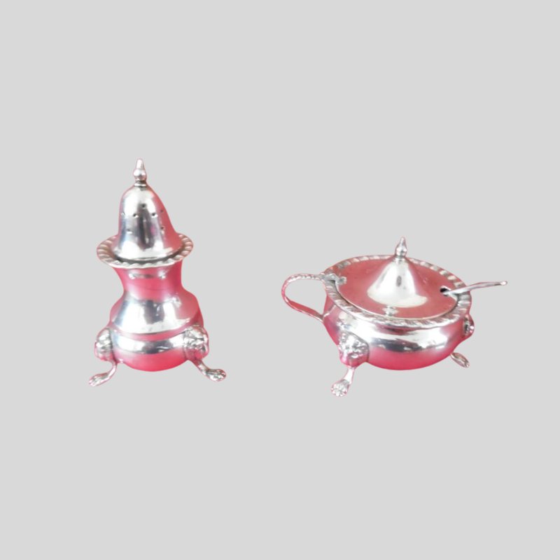Silver Plate Mustard Pot & Pepper Pot - 13 Fabulous Last Minute Christmas Gifts For Under £100